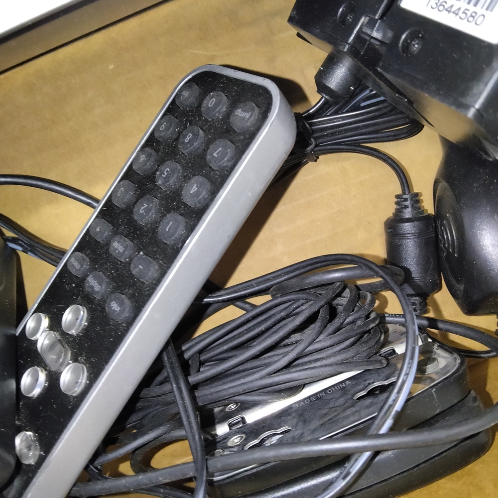 Portable Audio Receiver with Display - Black - Picture 2 of 9